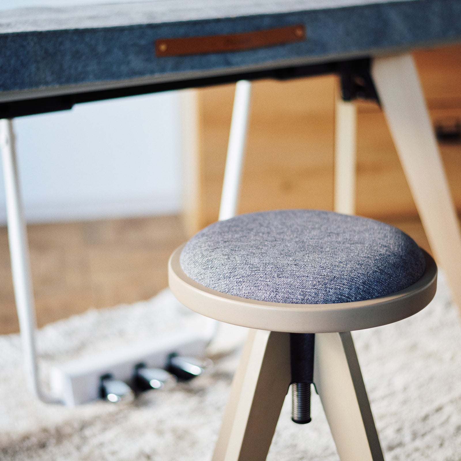 CC-7LT | Casio Music NZ | Benches – Casio Music New Zealand